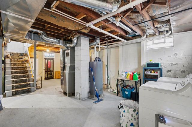 379 E Muskegon Street, Cedar Springs, MI 49319