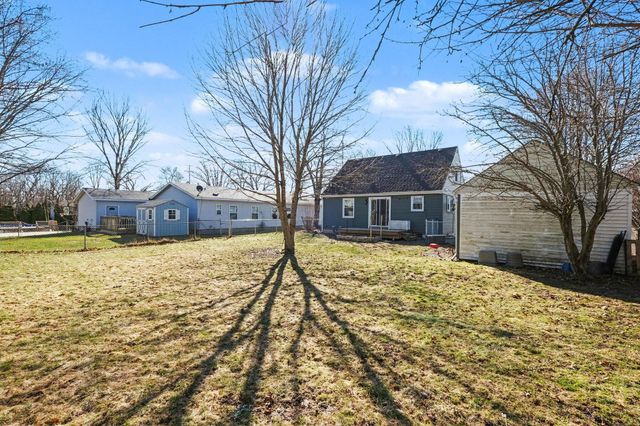379 E Muskegon Street, Cedar Springs, MI 49319