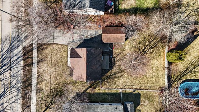 379 E Muskegon Street, Cedar Springs, MI 49319