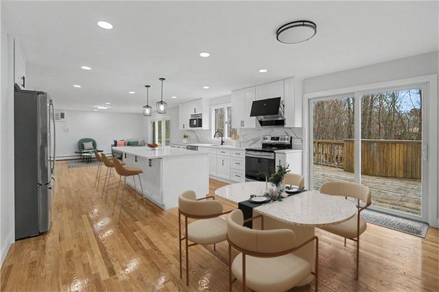 26 Trout Brook Lane, Scituate, RI 02831
