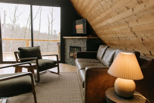 2008 Mindy Jo Way, Sevierville, TN 37862