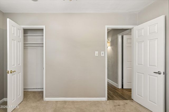 5817 N 18TH Street, Phoenix, AZ 85016