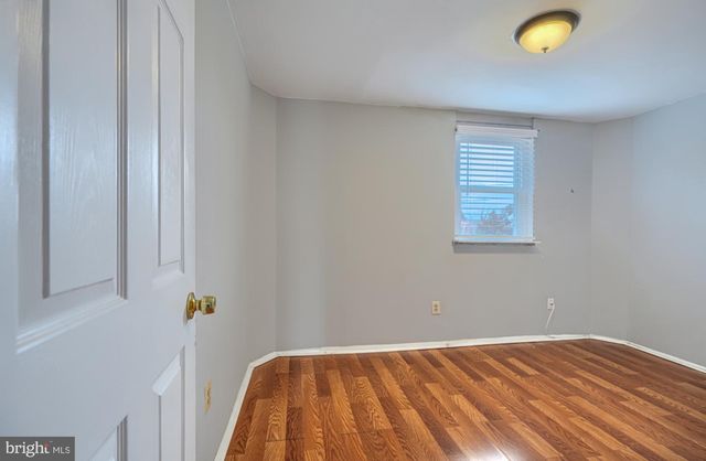 2858 HARLEM AVE, Baltimore, MD 21216