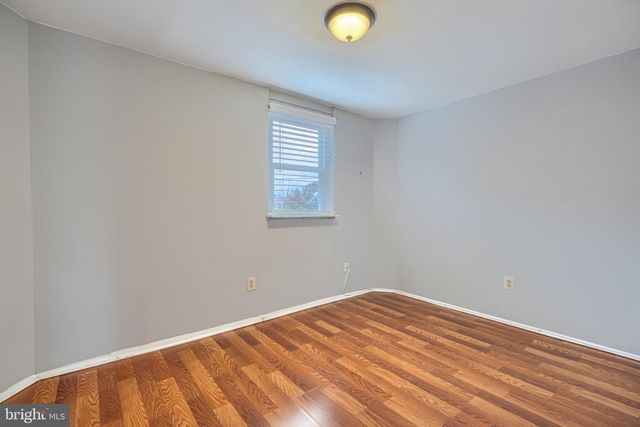 2858 HARLEM AVE, Baltimore, MD 21216
