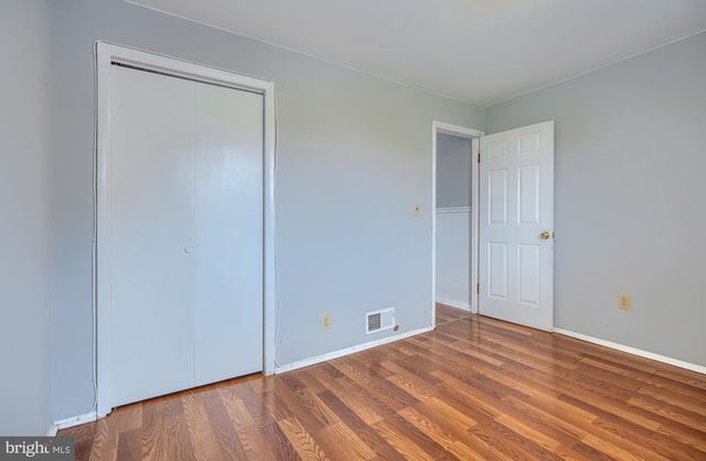 2858 HARLEM AVE, Baltimore, MD 21216