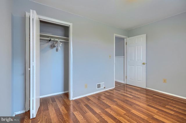 2858 HARLEM AVE, Baltimore, MD 21216