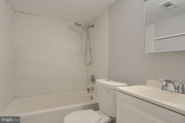 2858 HARLEM AVE, Baltimore, MD 21216