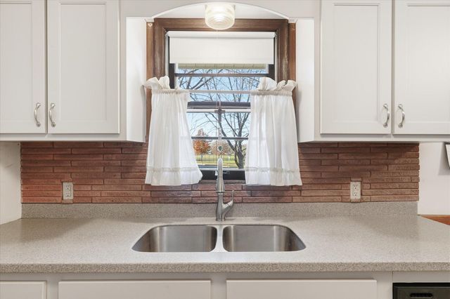 4857 Dillon Street, White Bear Lake, MN 55110