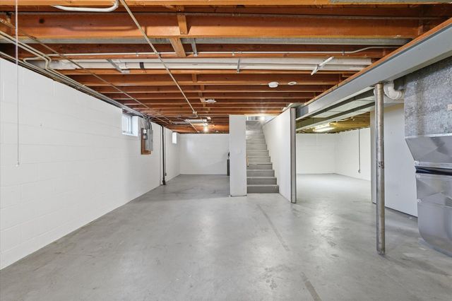 4857 Dillon Street, White Bear Lake, MN 55110