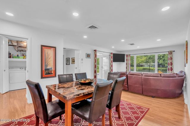 605B Lake Point Drive B, Lakewood, NJ 08701