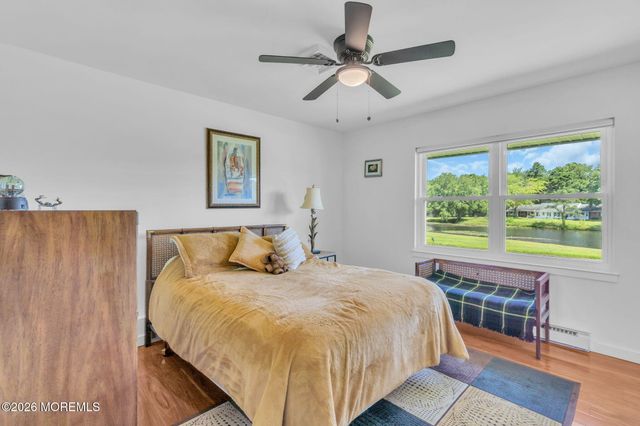 605B Lake Point Drive B, Lakewood, NJ 08701