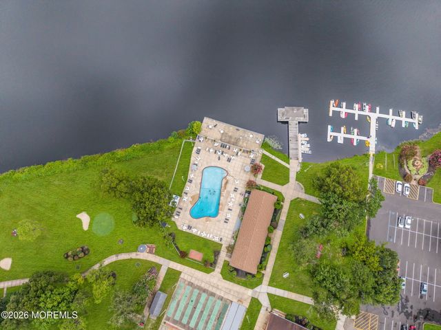 605B Lake Point Drive B, Lakewood, NJ 08701