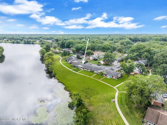 605B Lake Point Drive B, Lakewood, NJ 08701