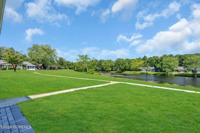 605B Lake Point Drive B, Lakewood, NJ 08701