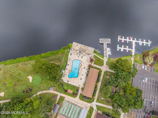 605B Lake Point Drive B, Lakewood, NJ 08701