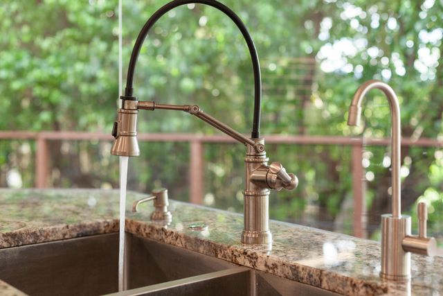 1688 El Capitan Drive, Redding, CA 96001