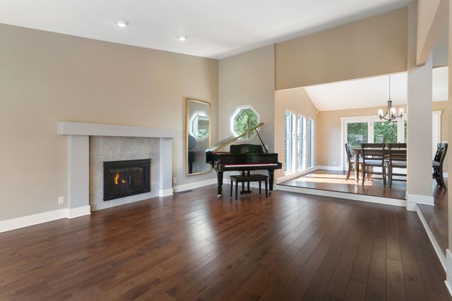 1688 El Capitan Drive, Redding, CA 96001