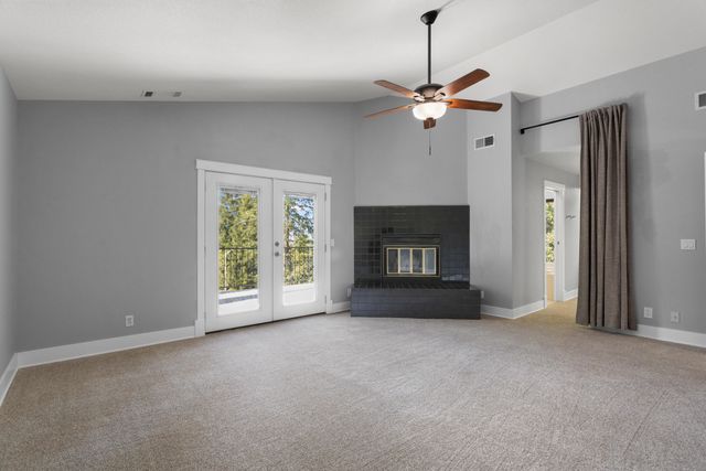 1688 El Capitan Drive, Redding, CA 96001