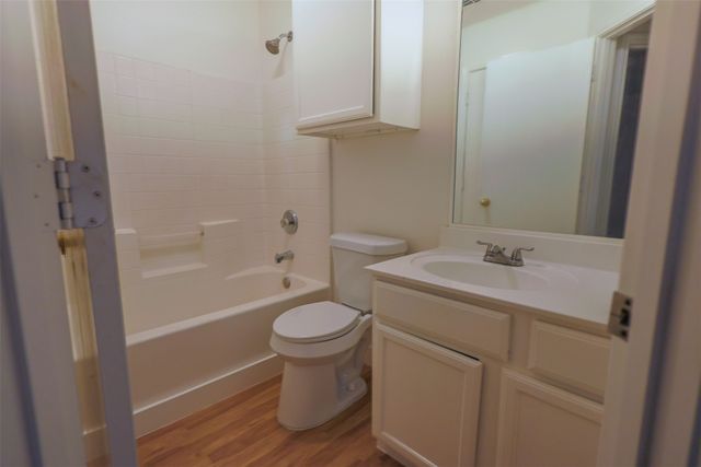 1208 Village Garden Drive, Azle, TX 76020