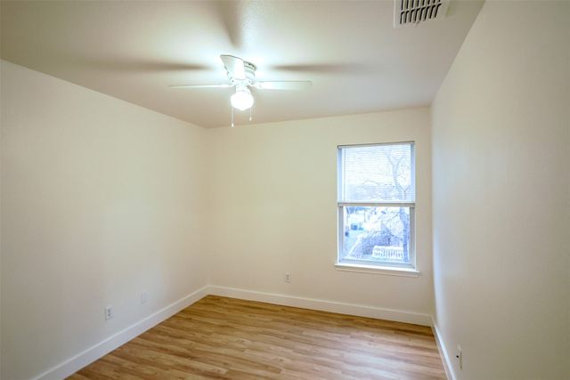 1208 Village Garden Drive, Azle, TX 76020