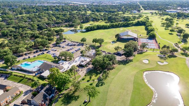 7306 Creek Crest Drive, Houston, TX 77095