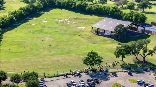 7306 Creek Crest Drive, Houston, TX 77095