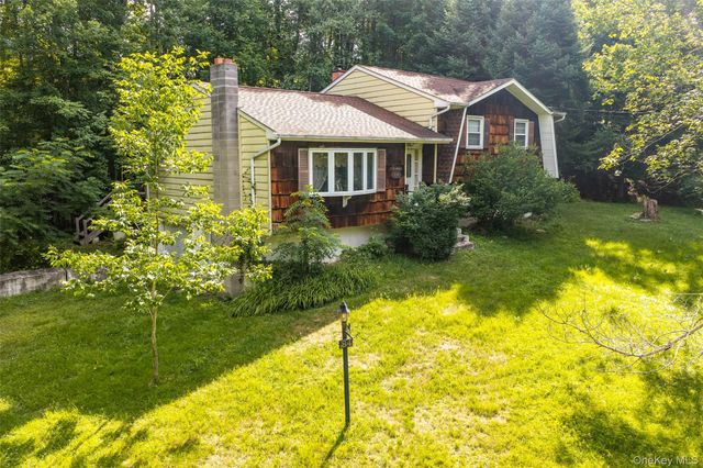 84 Railroad Avenue, Hurleyville, NY 12747