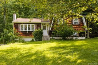 84 Railroad Avenue, Hurleyville, NY 12747