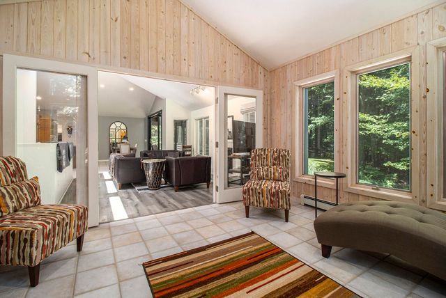 5410 W Oak Ridge Road, Ludington, MI 49431
