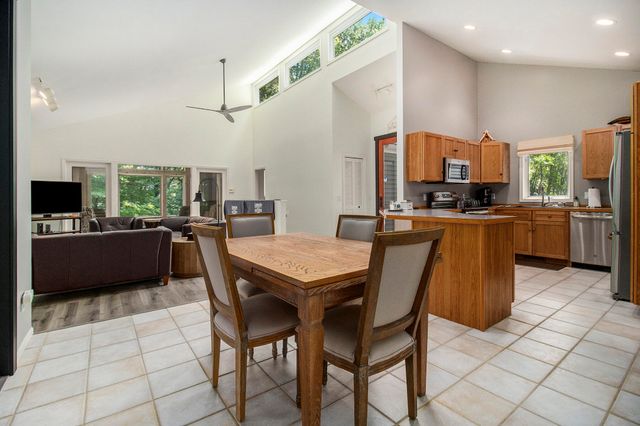 5410 W Oak Ridge Road, Ludington, MI 49431