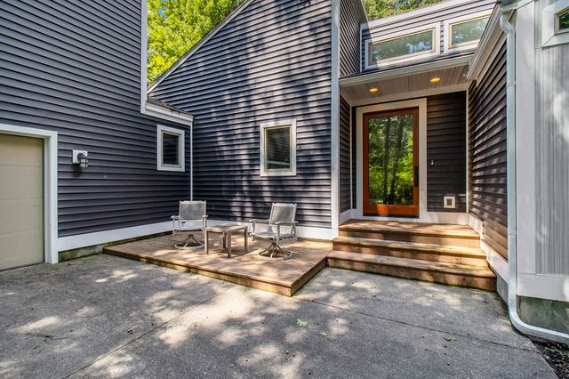 5410 W Oak Ridge Road, Ludington, MI 49431