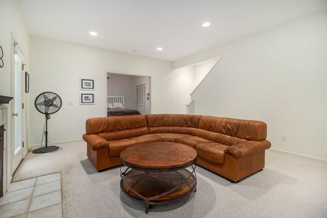 5410 W Oak Ridge Road, Ludington, MI 49431