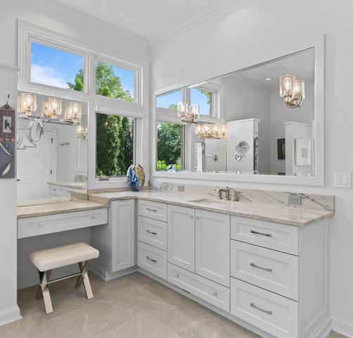 6474 Blue Heron Pointe DRIVE, Waterford, WI 53185