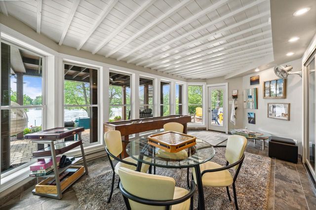 6474 Blue Heron Pointe DRIVE, Waterford, WI 53185
