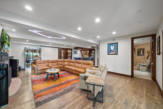 6474 Blue Heron Pointe DRIVE, Waterford, WI 53185