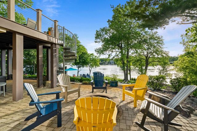6474 Blue Heron Pointe DRIVE, Waterford, WI 53185