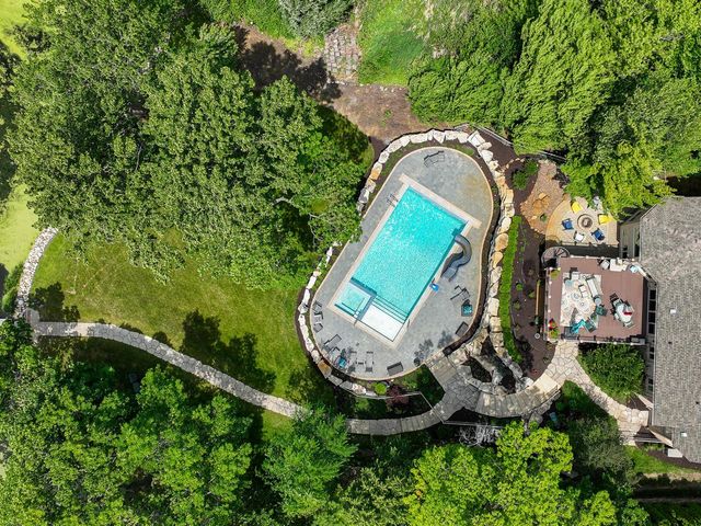 6474 Blue Heron Pointe DRIVE, Waterford, WI 53185