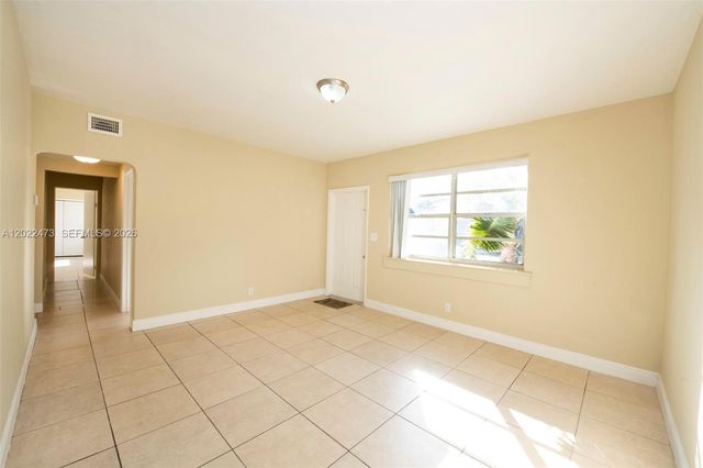 12245 NE 9th Ave 1, North Miami, FL 33161