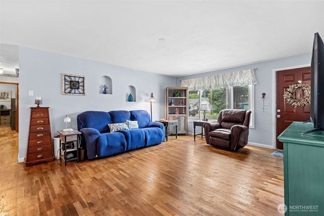 4905 21st Avenue SE, Lacey, WA 98503