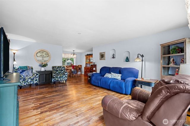 4905 21st Avenue SE, Lacey, WA 98503