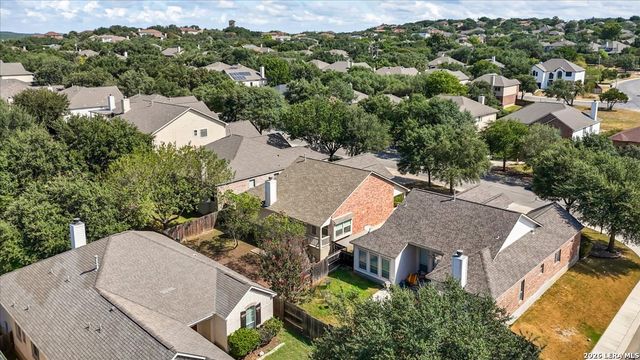 19511 HIGHGROVE LN, San Antonio, TX 78258
