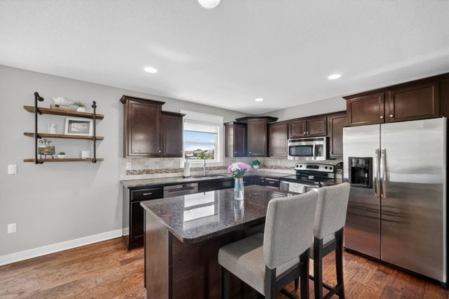 901 NW Abbie Drive, Ankeny, IA 50023