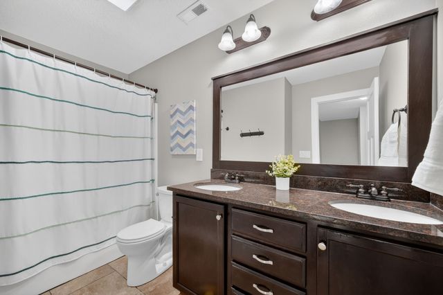 901 NW Abbie Drive, Ankeny, IA 50023