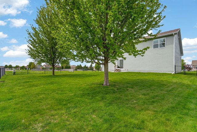 901 NW Abbie Drive, Ankeny, IA 50023