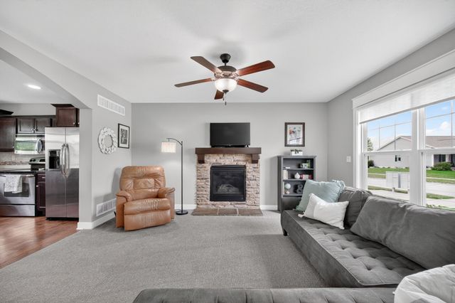 901 NW Abbie Drive, Ankeny, IA 50023