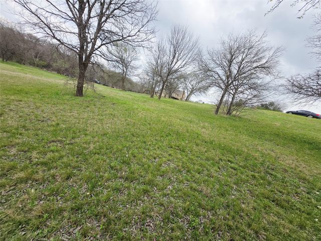 2825 Plume Court, Cedar Hill, TX 75104