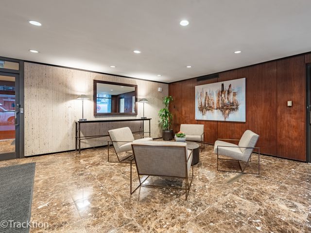 1 E Scott Street 1412, Chicago, IL 60610