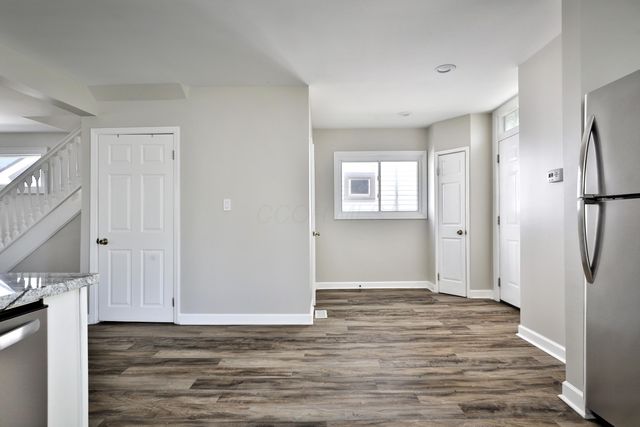 825 Reinhard Avenue, Columbus, OH 43206