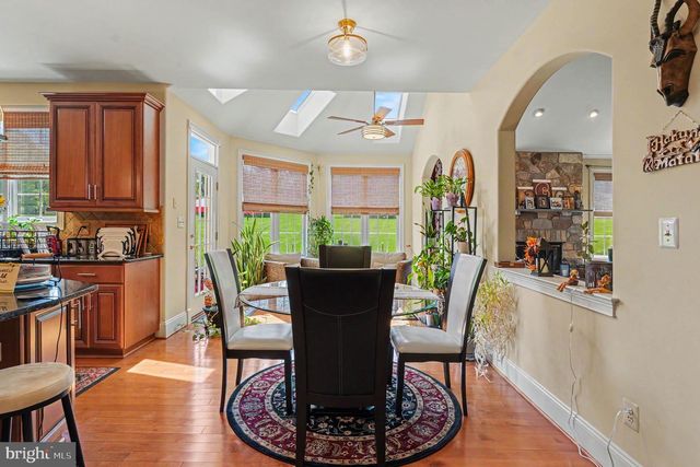 396 AUGUSTA DR, Telford, PA 18969