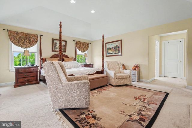 396 AUGUSTA DR, Telford, PA 18969